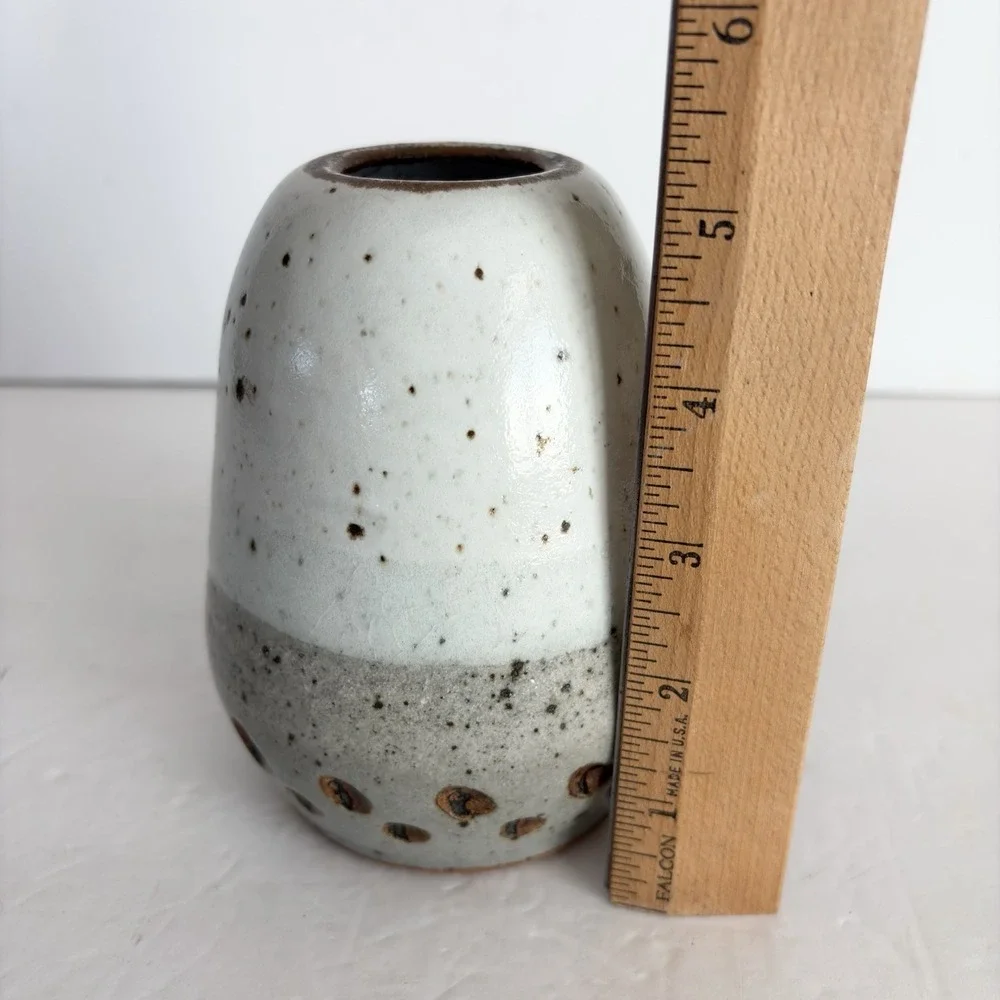 Studio Art Pottery Vase Egg Shape Glazed Three tone Gray Speckled Signed Bud